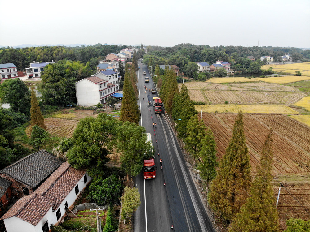 挑燈夜戰(zhàn)搶工期，不懼疫情迎國檢