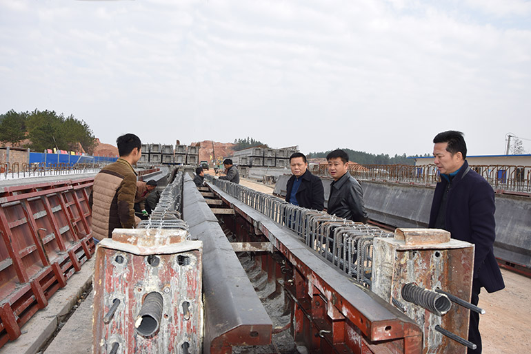 不一樣的春節(jié)，不一樣的責任